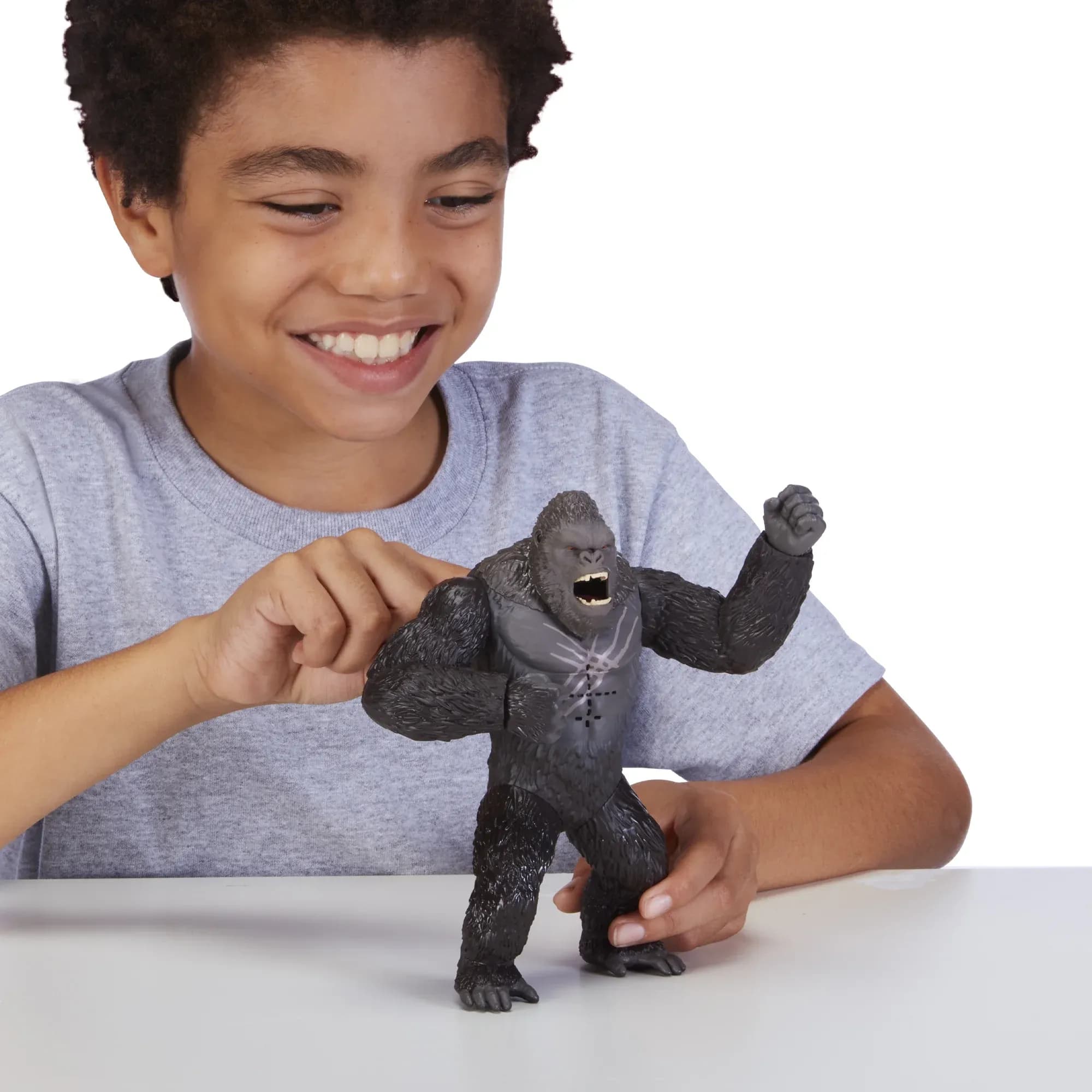 Figura de Acción Kong Rugido de Batalla de 17.7 cm Godzilla x Kong, Coleccionable de Plástico - Miniatura 3